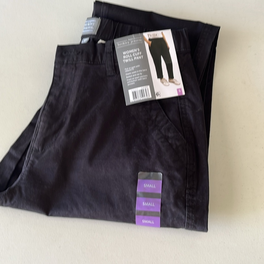 #2891 NWT BERKLEY JENSEN Black Cuffed Pants